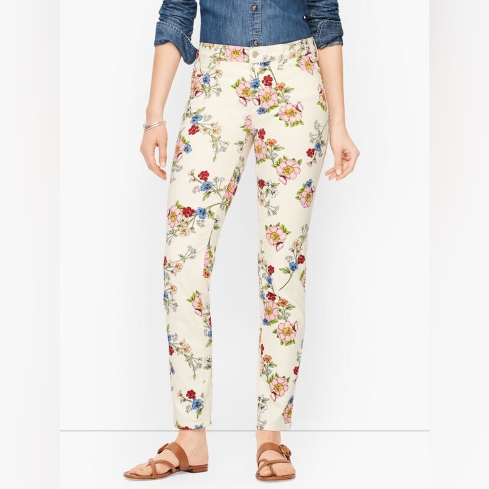 NWOT TALBOTS SLIM ANKLE JEANS - FLORAL BOUQUET WOMEN’S 10 PETITE